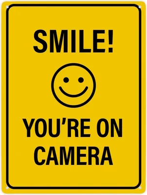 Produktbild von Smile you're on camera Metallschild XXL mit lachendem Gesicht