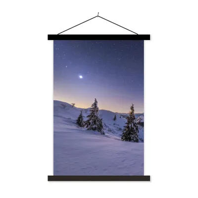 Produktbild von MuchoWow® Textilposter Winter - Schnee - Nacht - Bäume 40x60 cm mit schwarzem Rahmen - Wanddekorationen