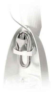 Der Unold ESGE-Zauberstab Zauberbasis, ein silberner Handmixer mit Spiralkabel, steht auf seinem Stä