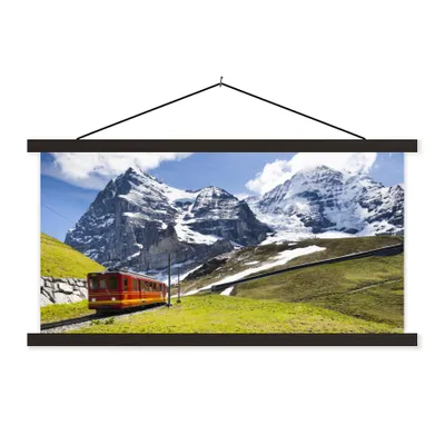 Produktbild von MuchoWow® Textilposter Ein roter Zug mit Bergen im Hintergrund 120x60 cm mit schwarzem Rahmen - Dekoration Schlafzimmer