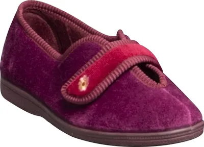 A single slipper shown from a three-quarter angle on a white background.