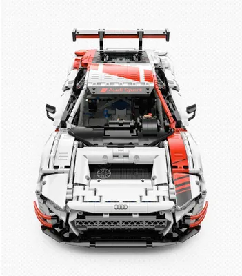Produktbild von Rastar 99310 – Audi R8 LMS GT3 Klemmbaustein-Set (Static Version)