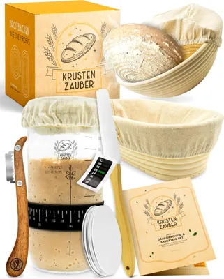 Produktbild von KRUSTENZAUBER 2er Set Gärkörbchen  & 600ml Sauerteig Starter Set – Rattan Gärkorb mit Gärtuch, Gärglas, Spatel & Bäckermesser, Brot Backen Zubehör