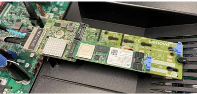 Produktbild von ThinkSystem M.2 RAID B540i-2i SATA/NVMe Adapter