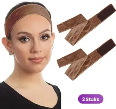 Produktbild von SassyGoods Luxus Blonde Perücke Aschblond Front Lace Wig – Damenperücke mit langem Haar – Haarersatz – Waschbar – 66 cm