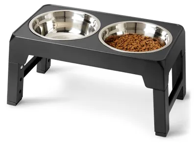 Image de Support surélevé pour gamelles de chien Amazon Basics, réglable en hauteur, gamelles en acier inoxydable, 44 x 24 x 30,5 cm, noir