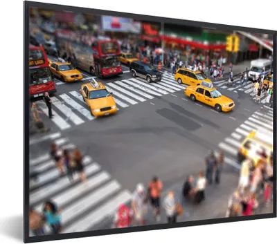 Produktbild von MuchoWow® Gerahmtes Poster New York - Amerika - Taxi 40x30 cm - Poster mit Schwarzem Bilderrahmen Wandposter Rahmen Foto Bilder - Kunstposter - Wanddekorationen