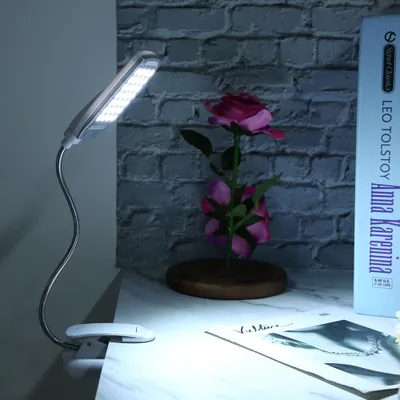 Obrázok produktu pre 28LED vysoký jas 360 stupňov rotujúca stolová lampa na čítanie s klipom na ochranu očí