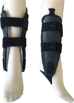 Produktbild von Art. 470 Orion Muschel-Knöchelbandage mit Luftlagern