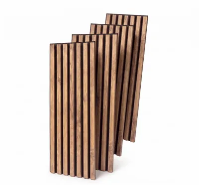 Produktbild von MEBANO. 4er-Set Akustikpaneele Holz 30x132 cm Wotan Eiche 3D Wandpaneele aus Holzfunier und Filz Wandverkleidung Innen Paneele Wand, KI-generiertes Bild