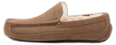 Zdjęcie produktu dla UGG Ascot kapcie buty męskie brązowe 1101110-LBNZ