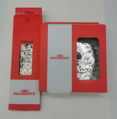 Zdjęcie produktu dla Sunrace 8-biegowy zestaw łańcuch CNM84 + kaseta CSM66 11-32 zęby srebrna zębatka MTB Trekking