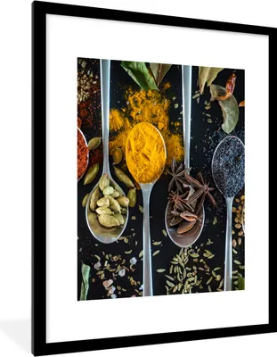 Produktbild von MuchoWow® Gerahmtes Poster Kräuter - Löffel - Gewürze - Schwarz - Küche 60x80 cm - Poster mit Schwarzem Bilderrahmen Wandposter Rahmen Foto Bilder - Wohnzimmer - Dekorationen - Prämie