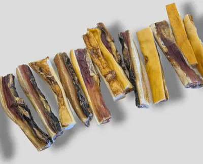 Produktbild von 1kg Getrocknete Rinderkopfhaut ca. 15cm Kauartikel Hundesnack Hundefutter Kausnack