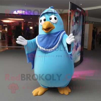 Produktbild von Himmelblauer REDBROKOLY Pinguin Maskottchen Kostüm charakter bekleidet mit einem Maxirock und Schnürsenkeln