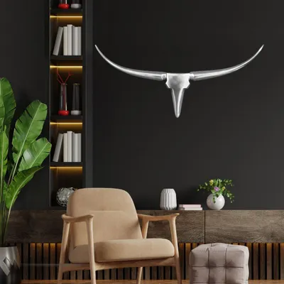 Produktbild von cagü: Design Deko Stierschädel [ARIZONA] Silber aus poliertem Aluminium 100cm Länge inkl. Befestigungsmaterial, Echter Wohnaccessoire Designklassiker!
