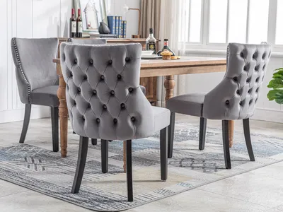 Produktbild von okwish 4 Fußstuhl Esszimmerstuhl (Set, 2 St) Stuhl mit Knopfsteppung, hohe Rückenlehne, Gestell aus Massivholz, Grau-1 Samt