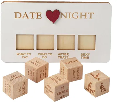 Produktbild von Go Go Gadget - Würfelspiel - Für Paare - Date Night - Holz - 1 Set