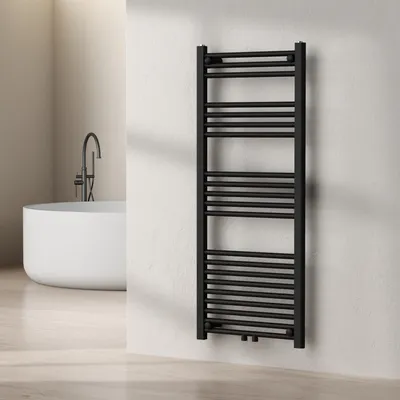 Productafbeelding van Handdoekradiator 'Voss' met 21 stangen, staal, 120 x 50 cm, zwart