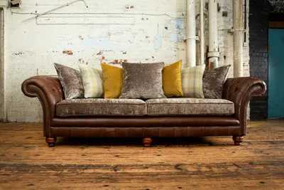 Zdjęcie produktu dla Klasyczna kanapa Chesterfield, 4-osobowa, skórzana, brązowa, designerska, tapicerowana