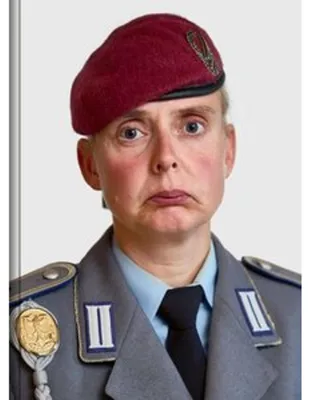 Zdjęcie produktu dla In Uniform