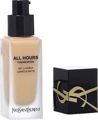 Produktbild von Yves Saint Laurent All Hours Foundation Luminous Matte podkład w płynie MN7, 25ml