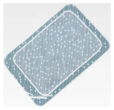 Produktbild von Hitzebeständige Faltbare Bügelunterlage aus Netzgewebe, Mittlere Größe 48x72cm, Polyester Bügelschutznetz für Tischbügelbrett, Waschbar und Hitzeschützend