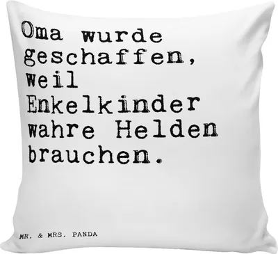 Produktbild von Mr. & Mrs. Panda Zierkissen Oma wurde geschaffen, weil... - Weiß - Geschenk, 40x40 kissen, Kuschel, Omi, kuschelkissen, Dekokissen, Enkelkind, Zitate, Großeltern, Deko