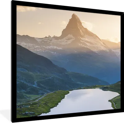 Produktbild von MuchoWow® Gerahmtes Poster Matterhorn und Stellisee bei Sonnenuntergang im Wallis, Schweiz 40x40 cm - Poster mit Schwarzem Bilderrahmen Wandposter Rahmen Foto Bilder - Mit Rahmen - Wanddekoration Schlafzimmer