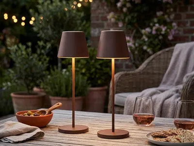 Produktbild von 2er SET Outdoor Akku USB Tischlampen Rostfarben ohne Kabel mit Ladestation
