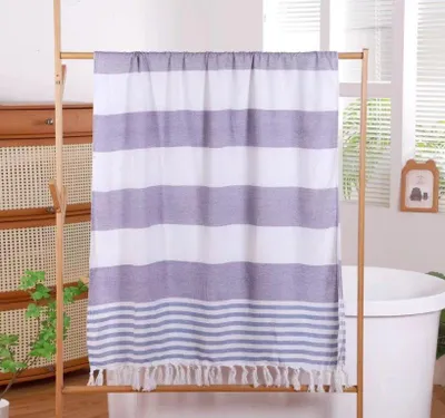 Obrázok produktu pre Boho plážová osuška so strapcami 90x180 cm biela/fialová