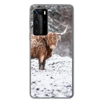 Produktbild von MuchoWow® Handyhülle Schutzhülle Hülle für Huawei P40 Pro Schottischer Highlander - Baum - Schnee Silikon Softcase Handy Hülle - Schutz