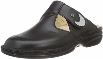 Produktbild von Finn Comfort Clogs ’für Damen in schwarz’ 217-00-00008_35, 217-00-00008_36, 217-00-00008_43, 217-00-00008_34, 217-00-00008_37, 217-00-00008_38, 217-00-00008_39, 217-00-00008_40, 217-00-00008_41, 217-00-00008_42