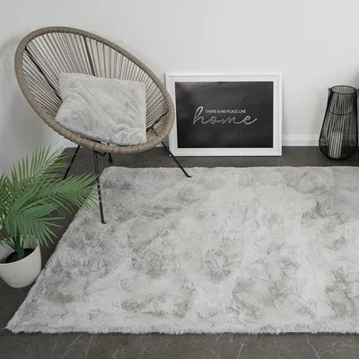 Zdjęcie produktu dla Dywani Unyqoos® o wysokim włosiu, kolor jasnoszary, wymiary 200 x 290 cm, wysokość włosia 30 mm, wyjątkowo grube i miękkie, gramatura 1900 g/m²