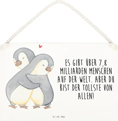 Produktbild von Mr. & Mrs. Panda Schild Pinguine Kuscheln DIN A4 - Weiß - Geschenk, Holzschild, Valentinstag, Freundin, Jahrestag, Dekoschild, für, Mitbringsel, Hochzeitstag, Türschild