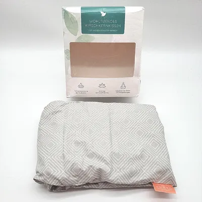 Produktbild von Körnerkissen Kirschkernkissen Mikrowelle 60x20cm grau groß RückenSchulterNacken erhitzbar - XX Marke XX XXWarenXX XXModellXX XXSchlagwortXX