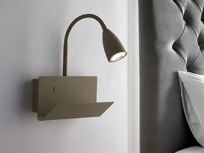 Produktbild von LUCE Design Gulp Wandleuchte GU10 Lehm USB-Aufladung mit Halterung
