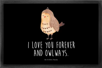 Produktbild von Mr. & Mrs. Panda fußmatte Eule Zufrieden 50 x 75 cm - Schwarz - Geschenk, Liebesspruch, Schuhabstreifer, Gummimatte, Hochzeitstag, Owl, Schmutzmatte, Müde, Schmutzfänger