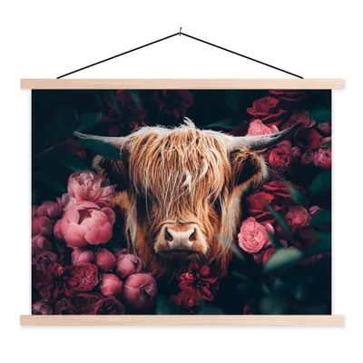 Produktbild von MuchoWow® Textilposter Kuh - Schottischer Hochländer - Blumen - Botanisch 40x30 cm mit holzfarbenen Rahmen - Bilder