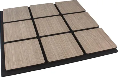 Produktbild von Akustikpaneel mit Holzfurnier Quadrat in Dark Walnut - 600x585 mm - mit PET-Filz - 2 Stück