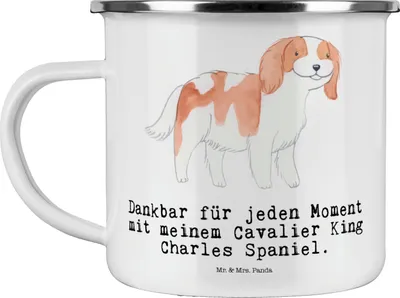 Produktbild von Mr. & Mrs. Panda Teetasse Cavalier King Charles Spaniel Moment - Weiß - Geschenk, Pott, Emaille Tasse, metallbecher, Haferl, Becher