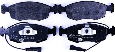 Image de Jeu de plaquettes de frein avant disque de frein HELLA pour FIAT 500