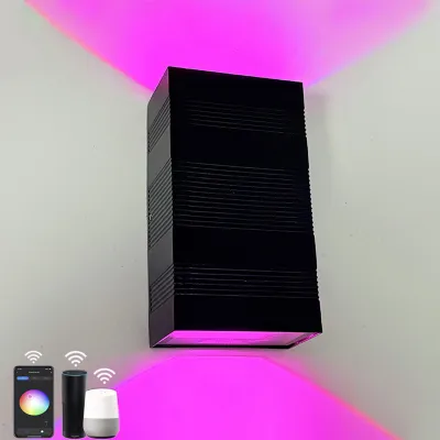 Produktbild von Moderne LED-Wandleuchte, RGB-Wandleuchte mit App-Steuerung, Wandleuchte mit nach oben und unten gerichtetem Licht, Aluminium, IP65, regenfest, für den Innenbereich, vor dem Fernseher, im Garten, im Badezimmer und in der Küche