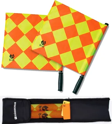 Produktbild von b+d Linienrichter-Fahne Set 'Quadro l' mit Drehelement , im NylonCanvas Futteral