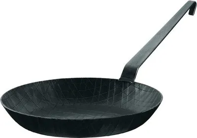 Productafbeelding van Famanu koekenpan, 28 cm - van gesmeed ijzer met een vastgelaste handgreep