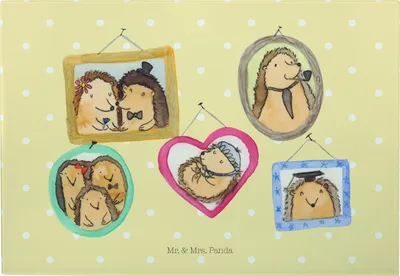 Produktbild von Mr. & Mrs. Panda Schneidebrett Igel Familie - Gelb Pastell - Geschenk, Bilder, Muttertag, Liebe, Glas, Hackbrett, Servierplatte, Glück, Schneideunterlage, Mama