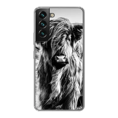Produktbild von MuchoWow® Handyhülle Schutzhülle Hülle für Samsung Galaxy S22 Plus Schottischer Highlander - Natur - Kuh - Schwarz - Weiß Silikon Softcase Handy Hülle - Schutzabdeckung