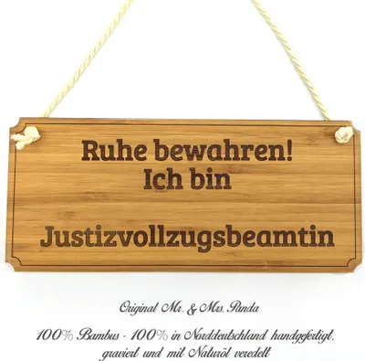 Produktbild von Mr. & Mrs. Panda Wegweiser Justizvollzugsbeamtin - Geschenk, Landhaus, Rente, Werbeschild, Gratulation, Studium, Graviert, Firmenschild, Infotafel, Schild, Hinweisschild