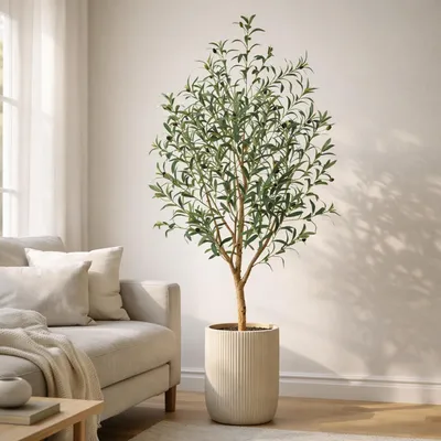Zdjęcie produktu dla Oliwka sztuczna w czarnej doniczce, wysokość 150 cm