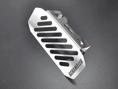 Obrázek produktu pro Kryt chladiče ZIEGER kompatibilní s Ducati Scrambler 800 Design Logo stříbrný